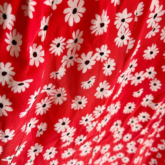 Reformation Wrap Midi Dress - Red Floral Daisy - Size Medium - Picture 6 of 7